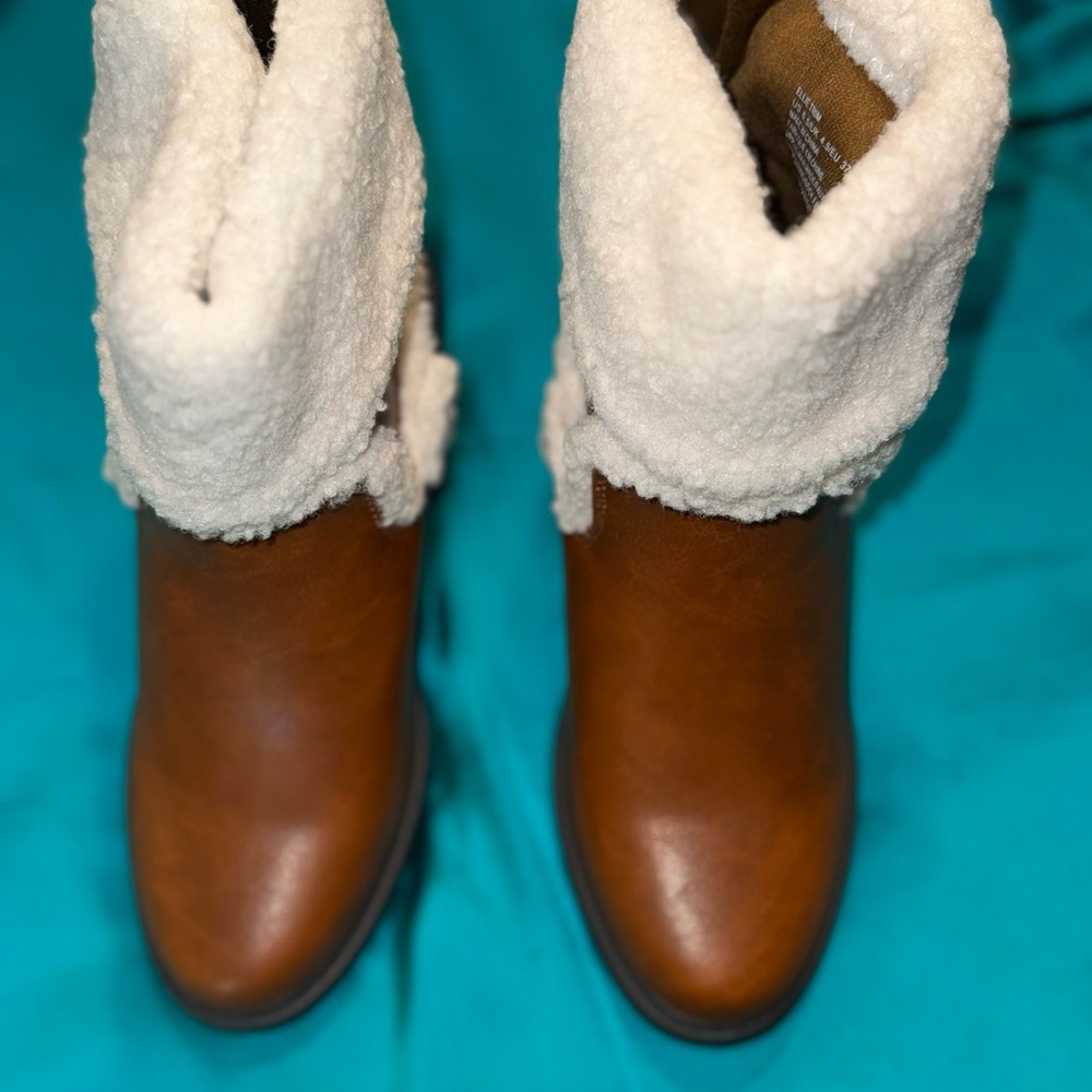 Women boots